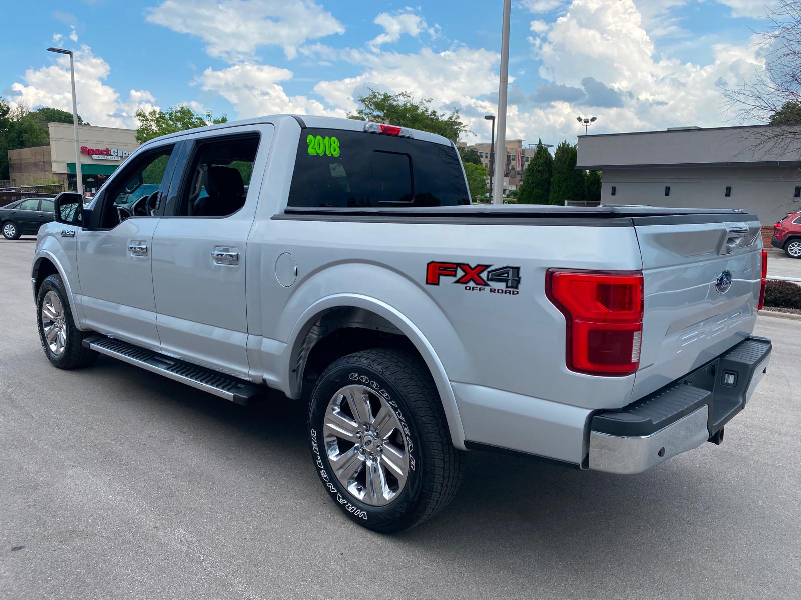 Pre-Owned 2018 Ford F-150 LARIAT 4WD SuperCrew 5.5′ Box 4WD Crew Cab Pickup