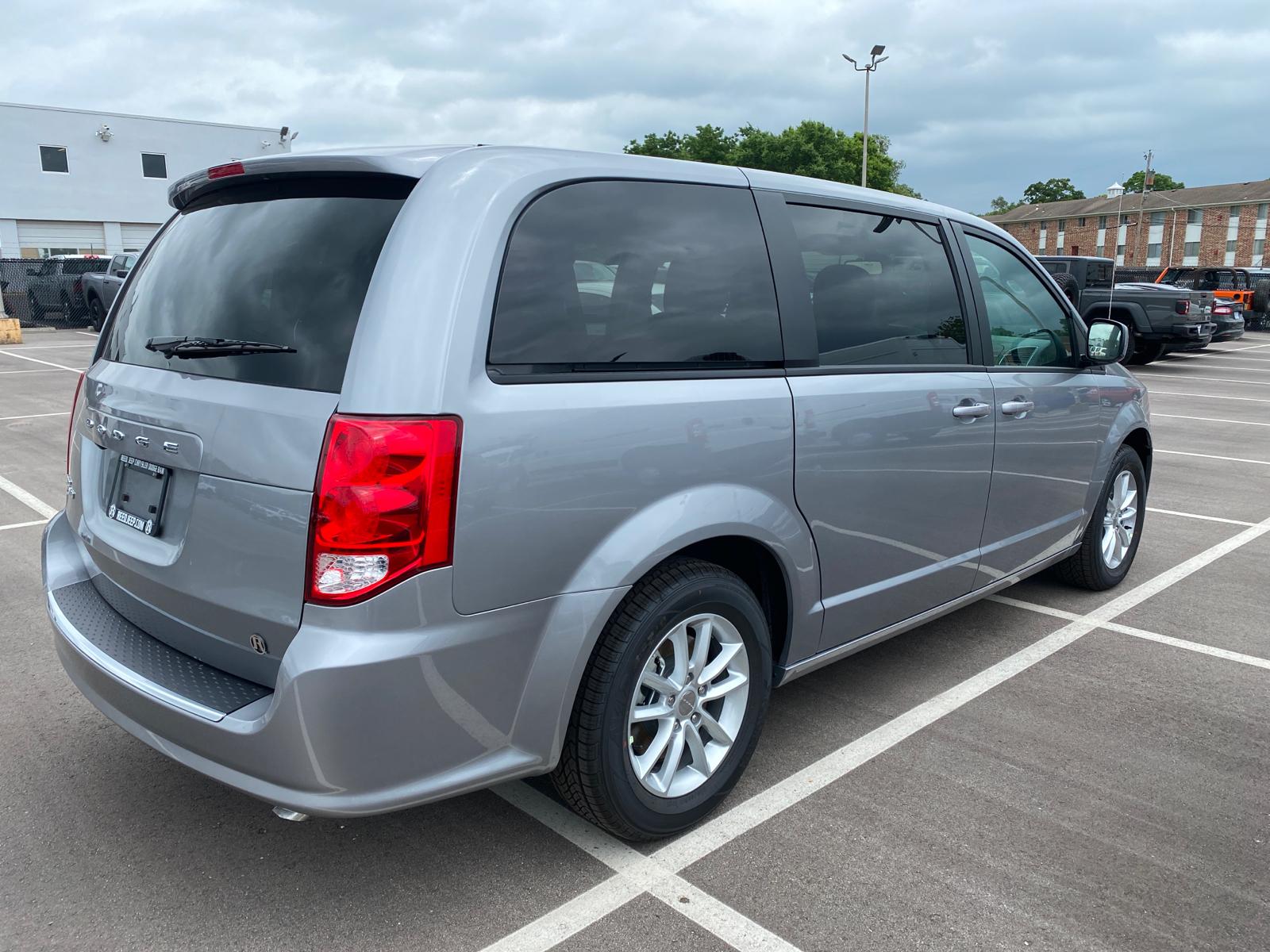 Dodge grand caravan 2020