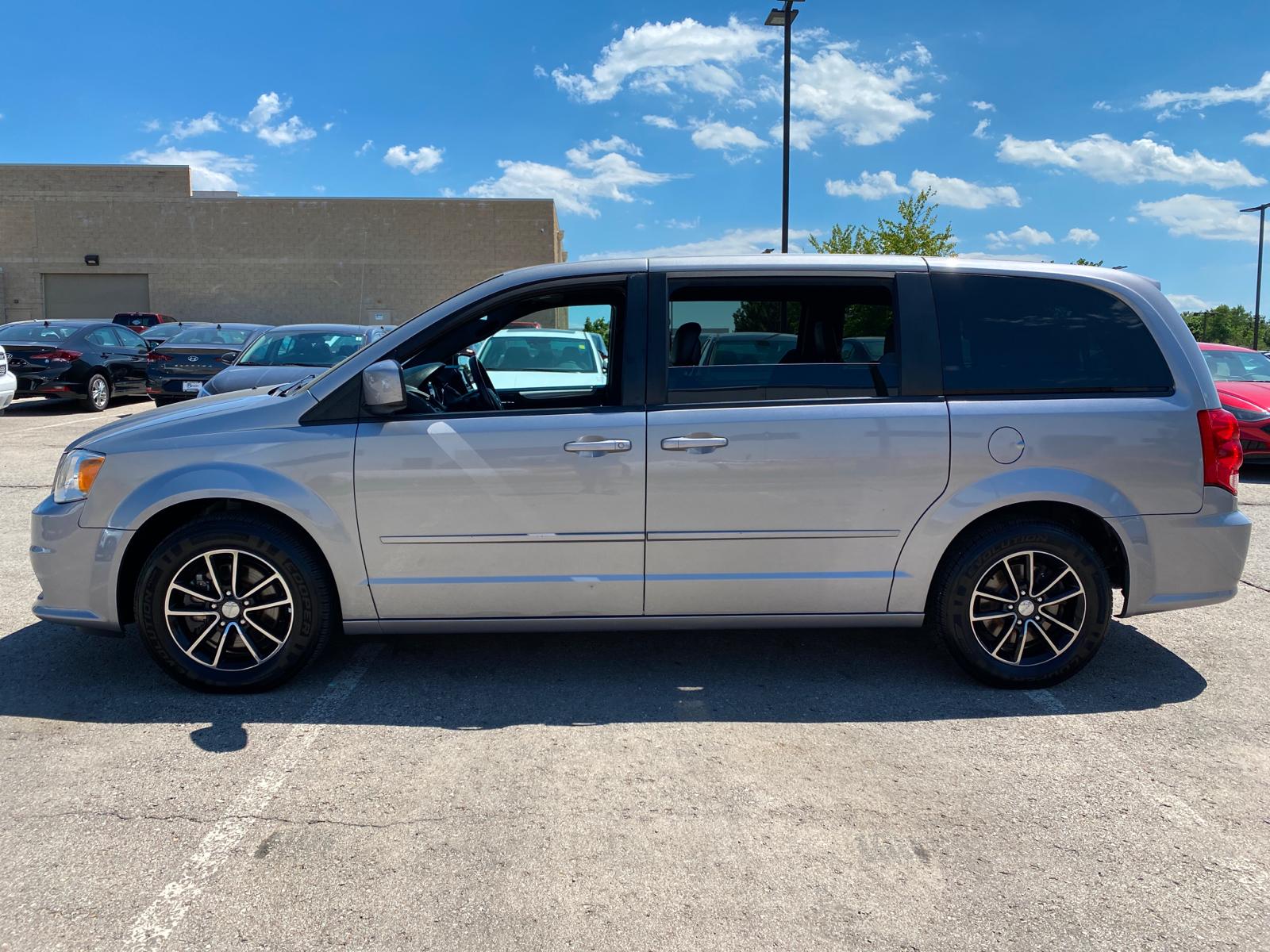 Dodge caravan 2015