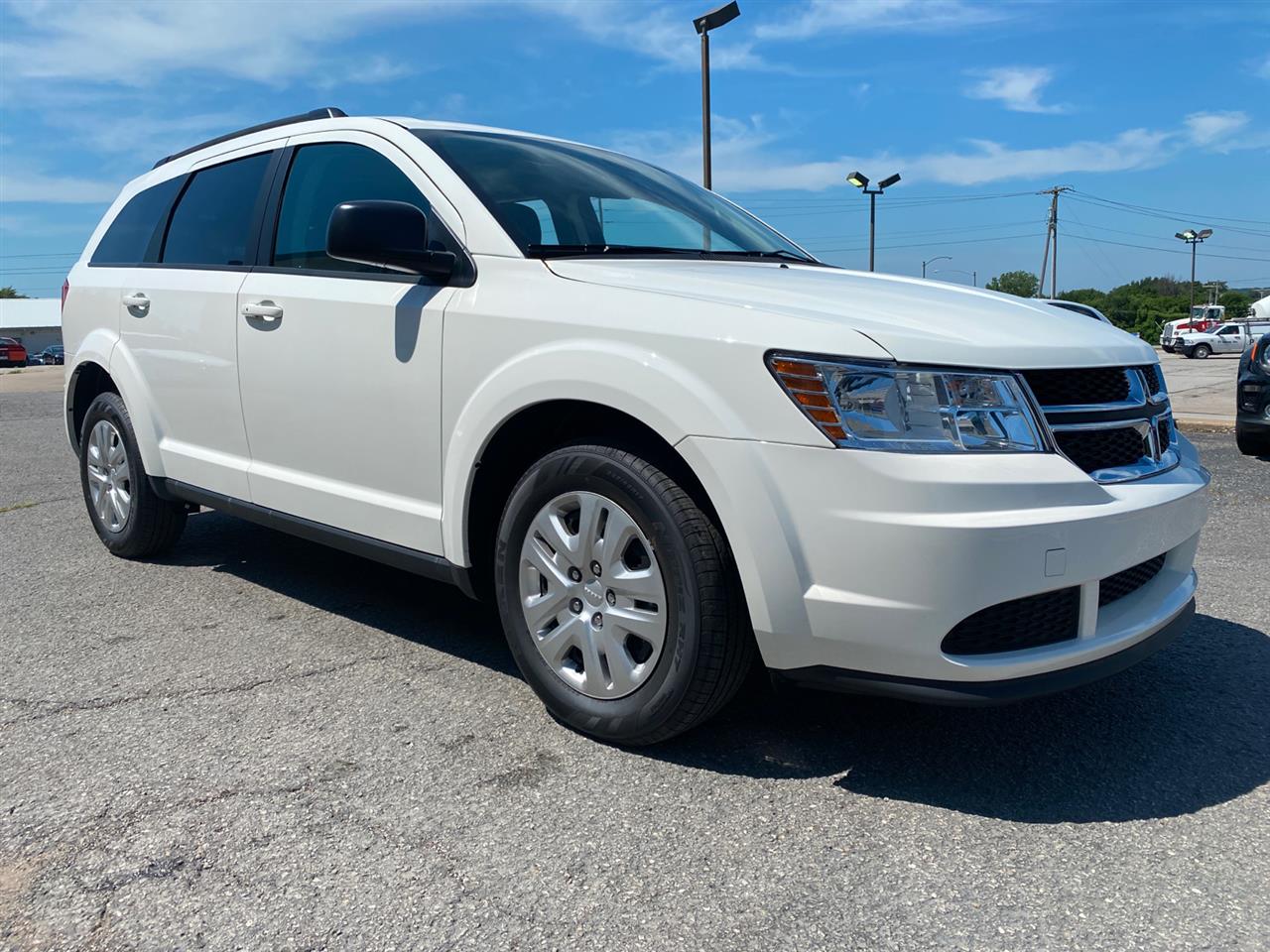 New 2020 Dodge Journey SE Value FWD FWD Sport Utility