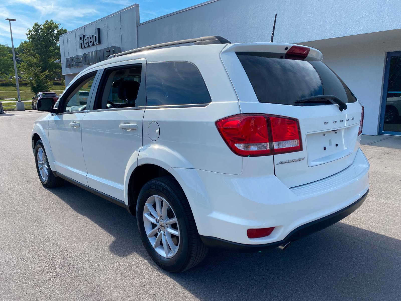 Certified Pre-Owned 2018 Dodge Journey SXT FWD FWD Sport Utility