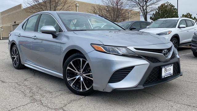 Pre-Owned 2019 Toyota Camry SE Auto FWD 4dr Car