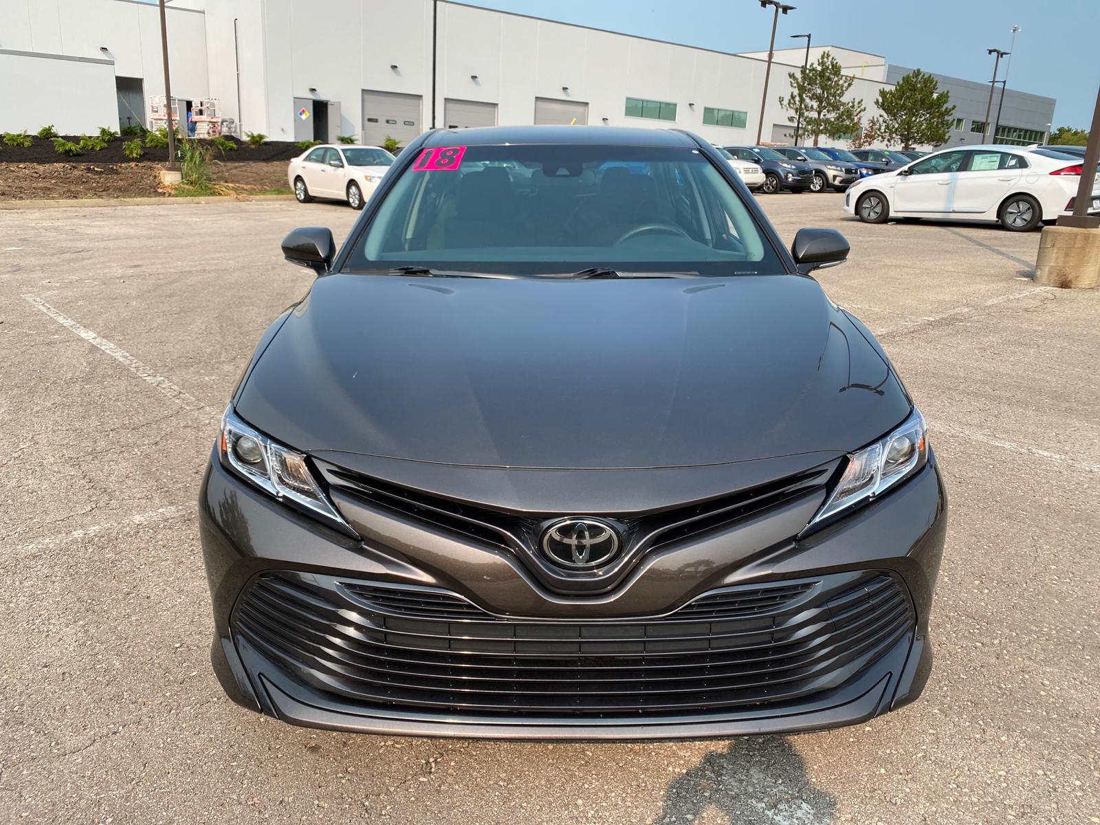 Pre-Owned 2018 Toyota Camry LE Auto FWD 4dr Car