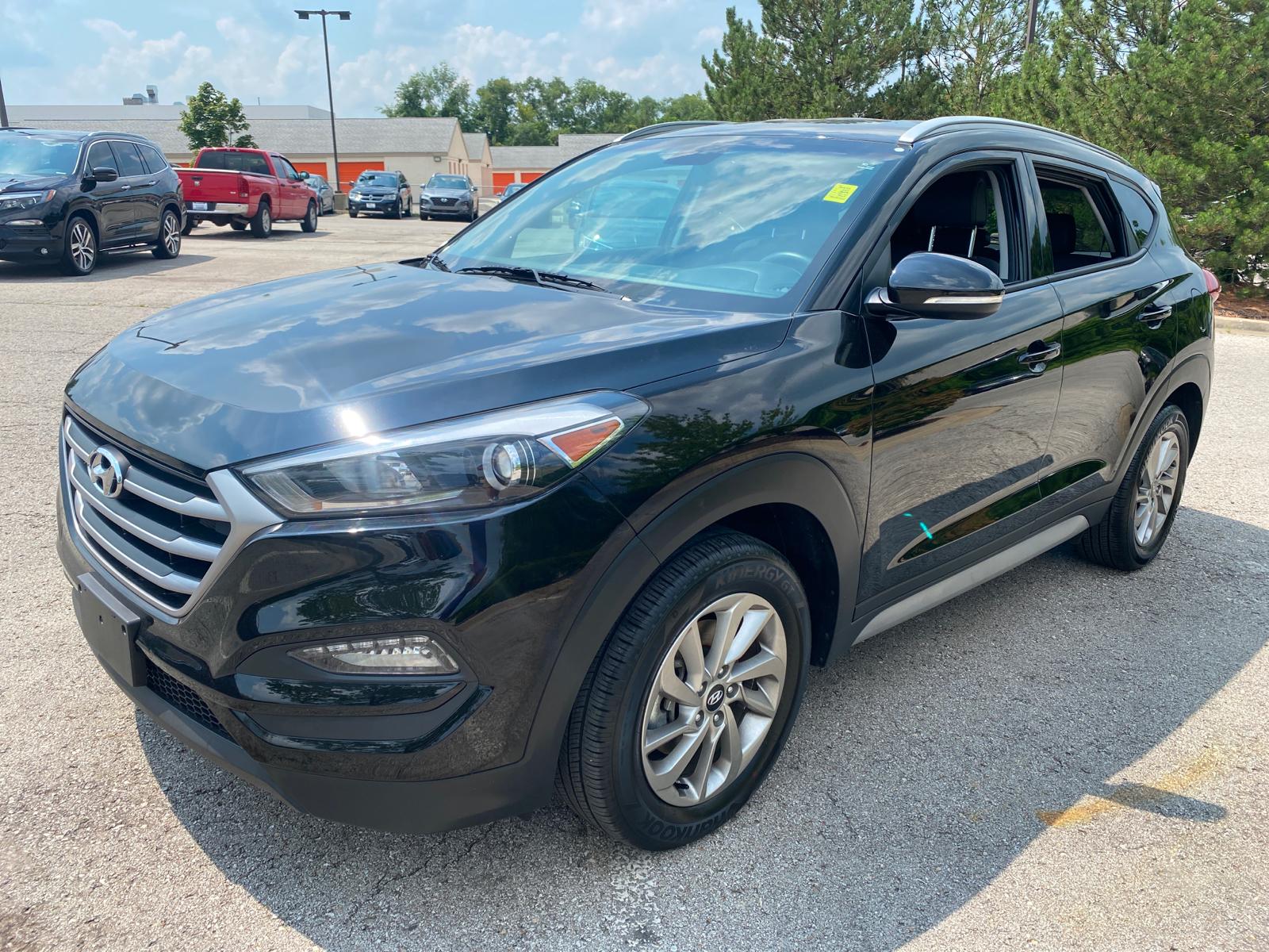 Certified Pre-Owned 2017 Hyundai Tucson SE Plus AWD AWD Sport Utility