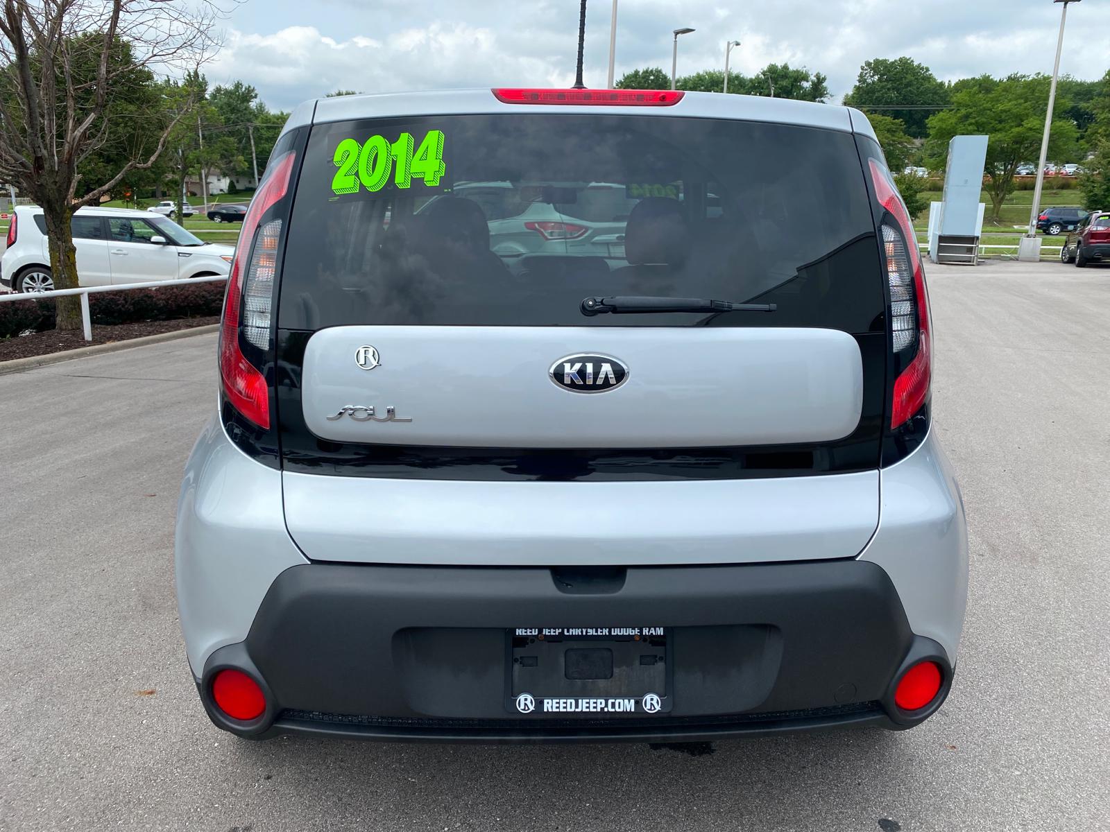 Задняя полка kia soul